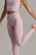 Cropped vs. Full-Length Leggings: Which Length Is Right for You?