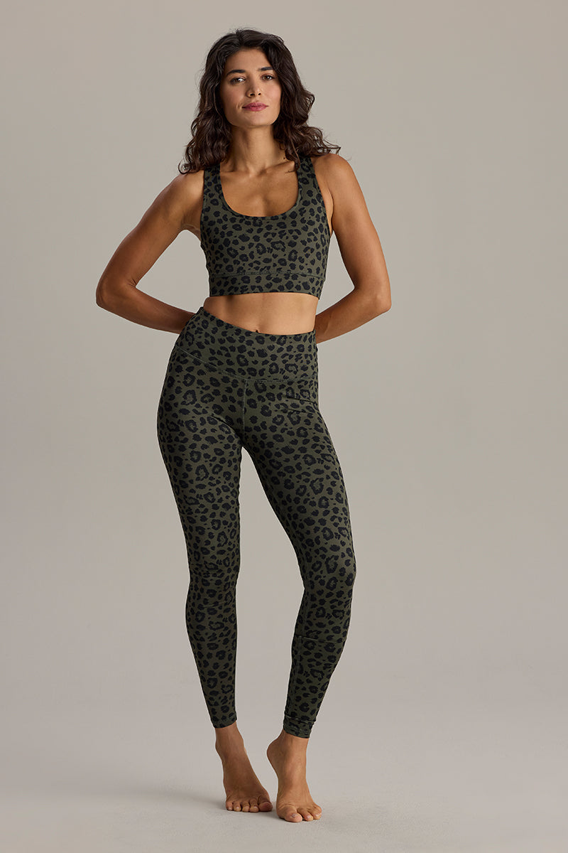Leggings Classic Leo Forest | Hey Honey & Active Wear